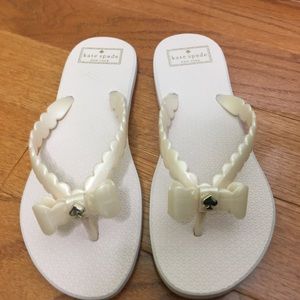 KATE SPADE FLIP FLOPS